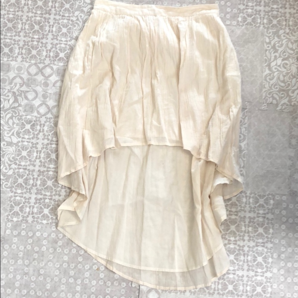 Hi-lo skirt never worn